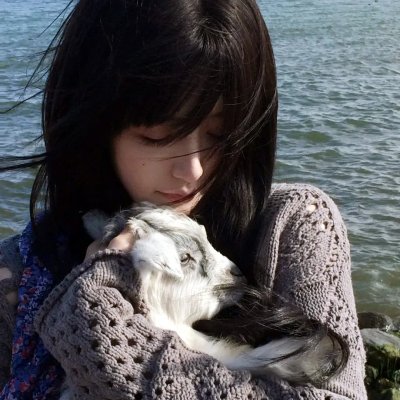 大叔喜欢可爱小玩意